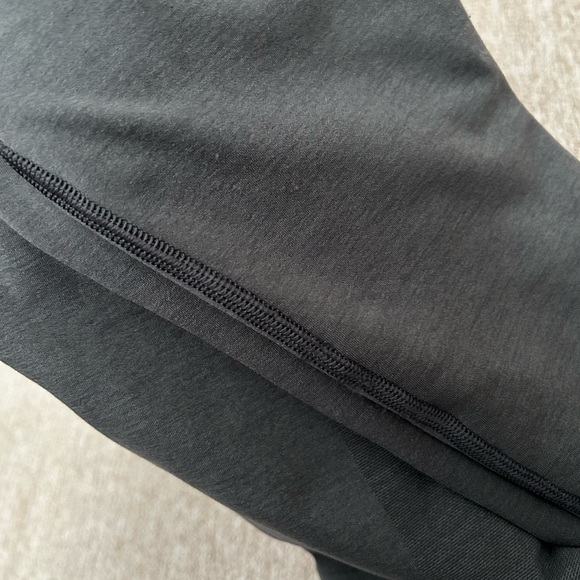 Alphalete Amplify Leggings - Picture 5 of 8